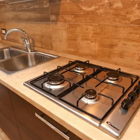 Fuer 6 Personen Ca 60 Qm In Cefalu, Sizilien Nordkueste Von Sizilien *