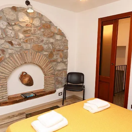 Fuer 6 Personen Ca 60 Qm In Cefalu, Sizilien Nordkueste Von Sizilien * Cefalu